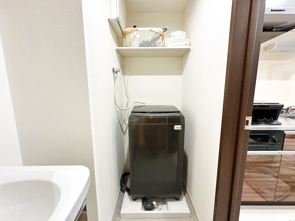 ファミリー 4 人部屋 禁煙 専用バスルーム 客室15 | The Mate Fukuoka