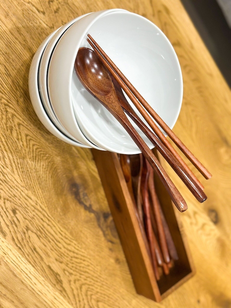 ファミリー 4 人部屋 禁煙 専用バスルーム 客室4 | The Mate Fukuoka