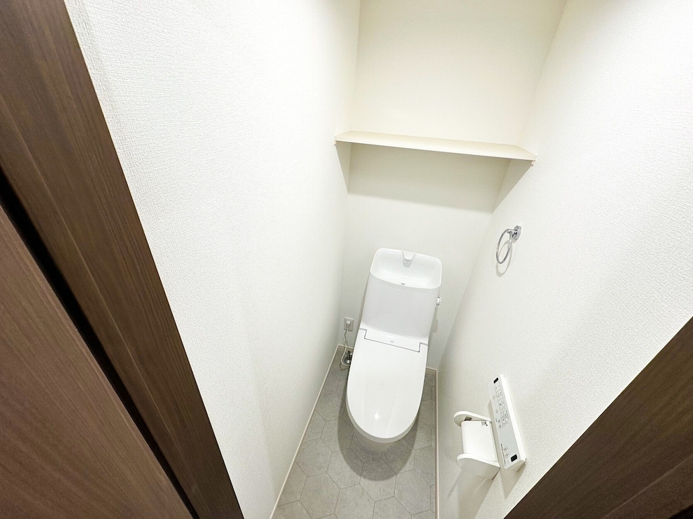 ファミリー 4 人部屋 禁煙 専用バスルーム 客室9 | The Mate Fukuoka