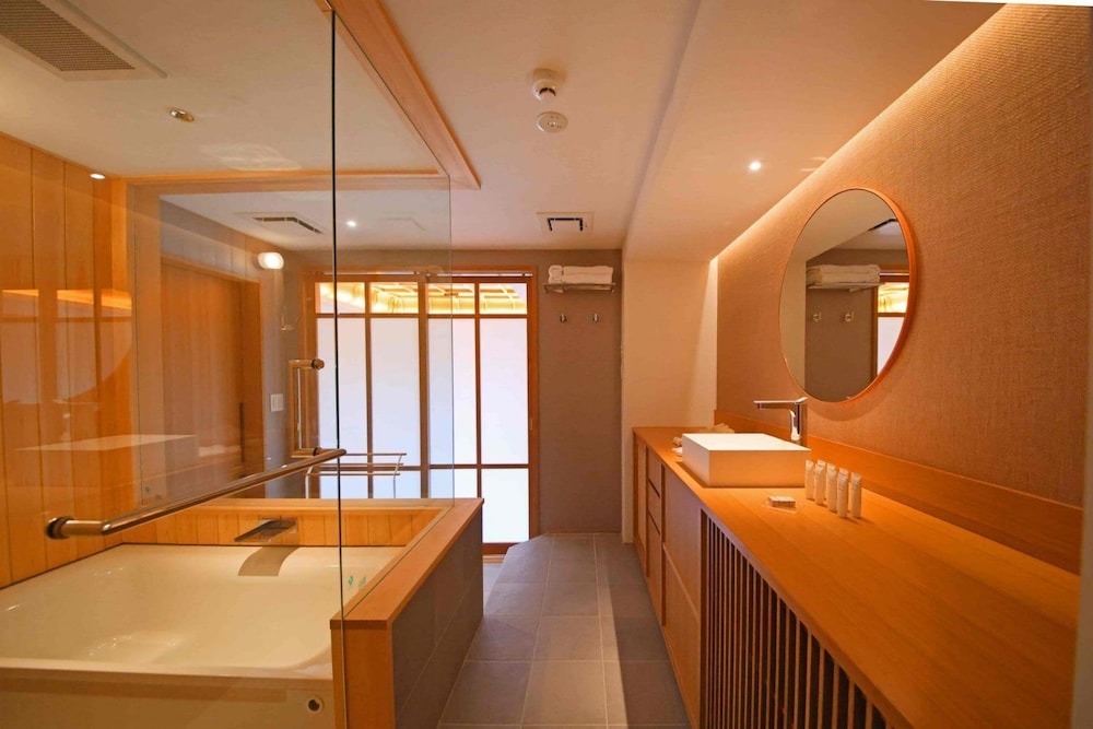 プレミア ツインルームラウンジアクセス 禁煙 バスルーム0 | HOTEL VMG RESORT KYOTO