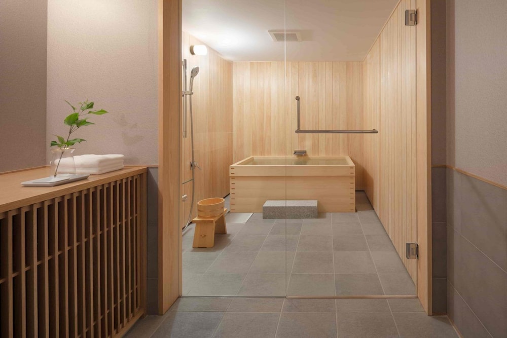 プレミア ツインルーム ラウンジアクセス禁煙 バスルーム0 | HOTEL VMG RESORT KYOTO