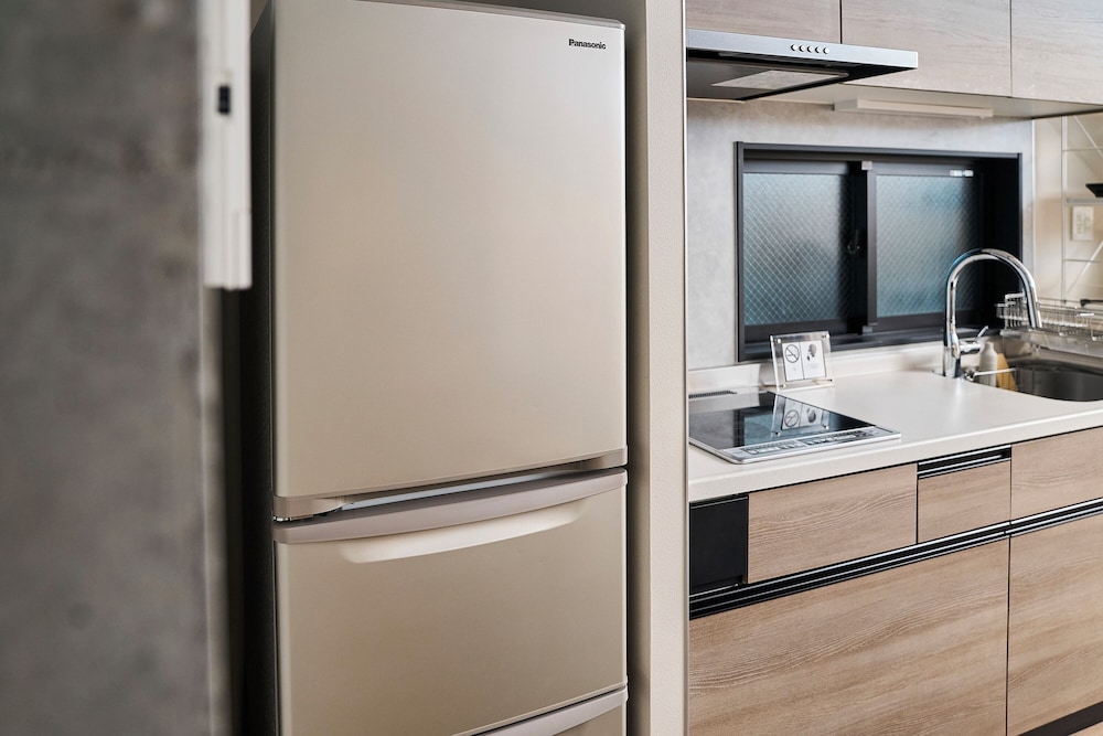 ファミリー コンドミニアム バルコニー ガーデンビュー 専用キッチン1 | R.KAMAKURA