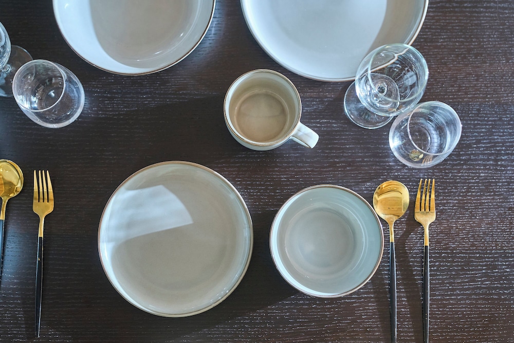 ファミリー コンドミニアム バルコニー ガーデンビュー ダイニングルーム5 | R.KAMAKURA