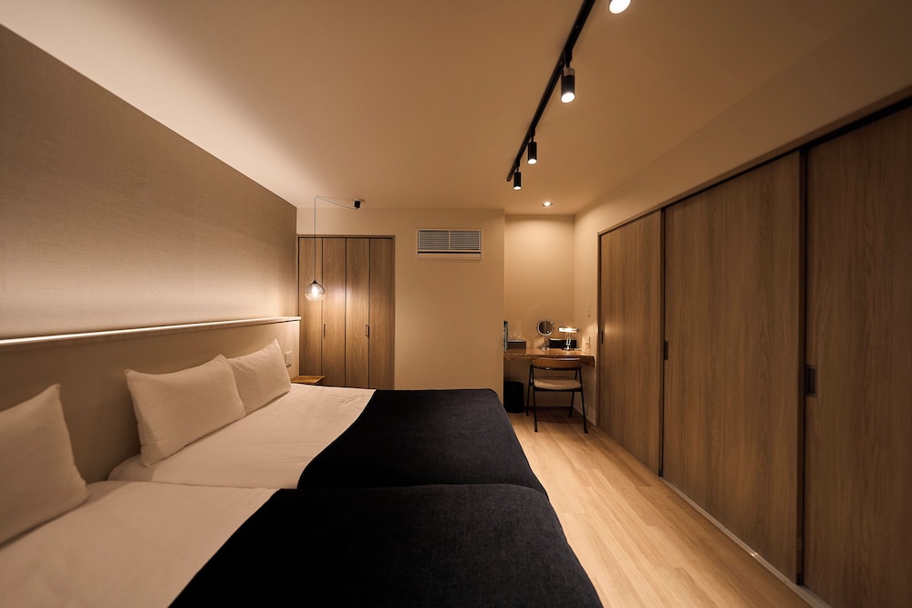 ファミリー コンドミニアム バルコニー ガーデンビュー 客室13 | R.KAMAKURA