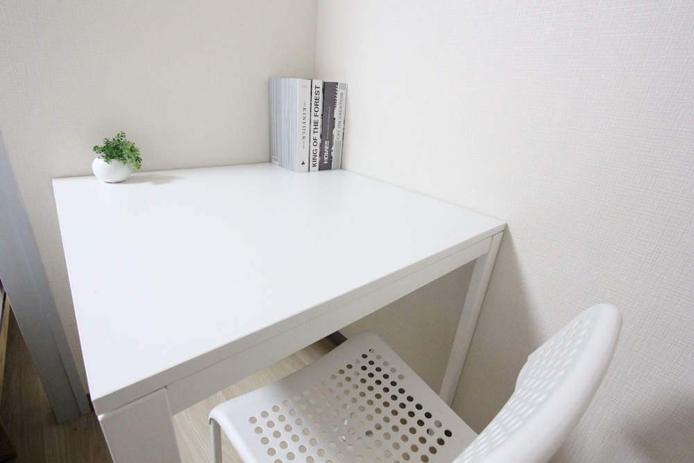 ビジネス トリプルルーム ベッド (複数台) 禁煙 (301) 客室2 | LUANAホテル 新中野駅前