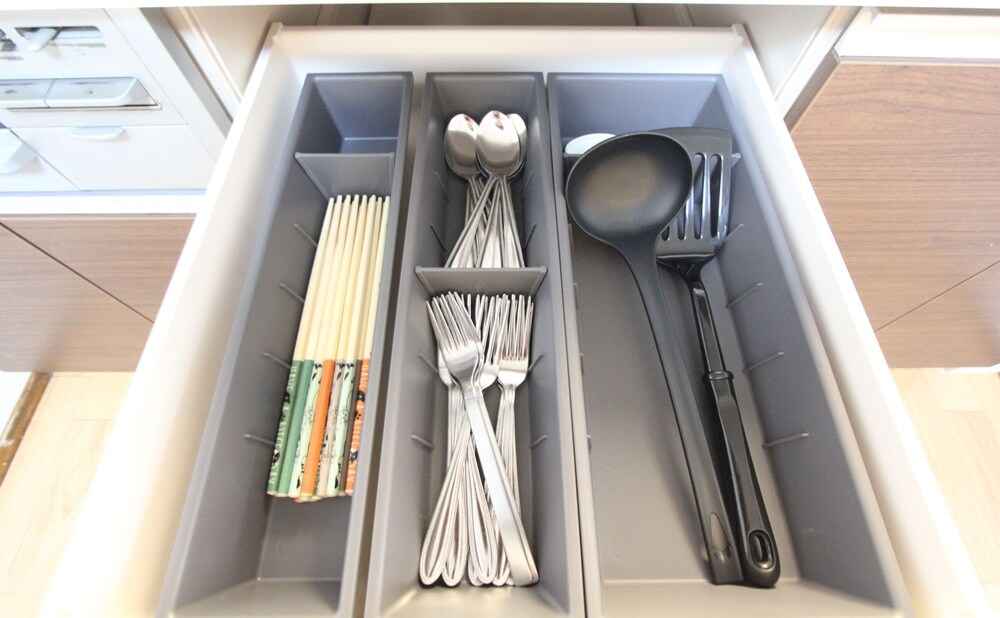 ファミリー ルーム 3 ベッドルーム 禁煙 (303) 専用キッチン3 | LUANAホテル 新中野駅前