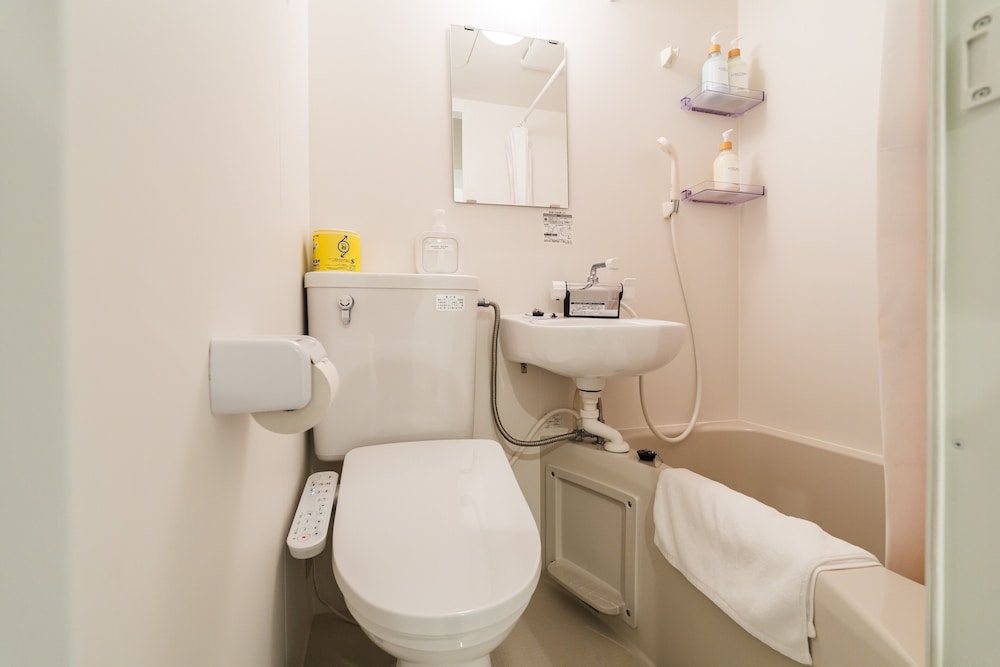 スーペリア ツインルーム バスルーム1 | MAIDO - DOYANEN HOTELS