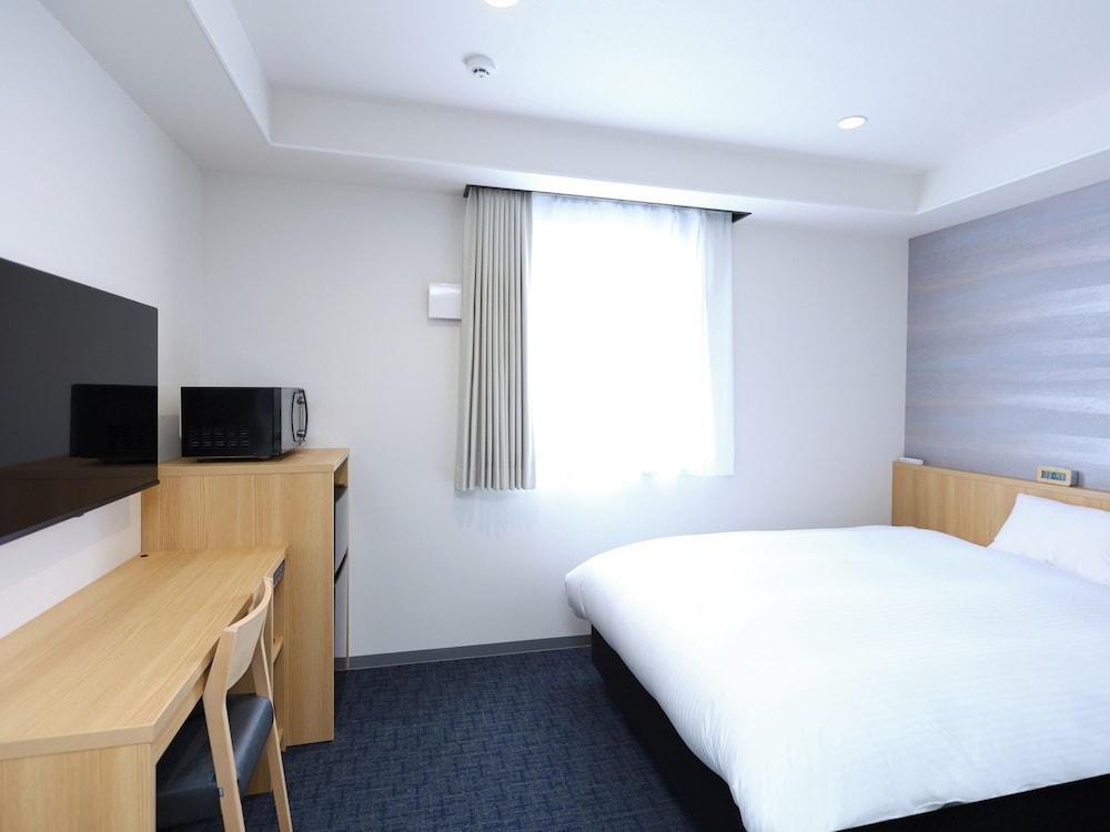 ビジネス ダブルルーム ダブルベッド 1 台 禁煙 専用バスルーム 客室1 | ホテル木下秋田男鹿駅前