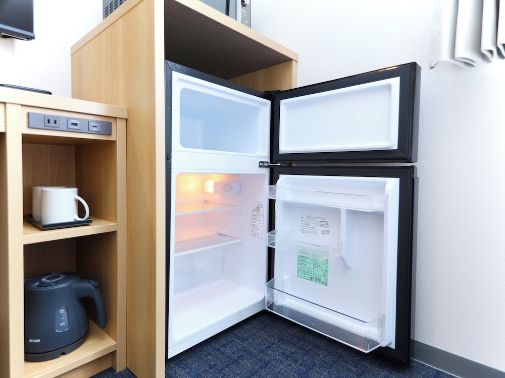 ビジネス ダブルルーム ダブルベッド 1 台 禁煙 専用バスルーム 客室3 | ホテル木下秋田男鹿駅前