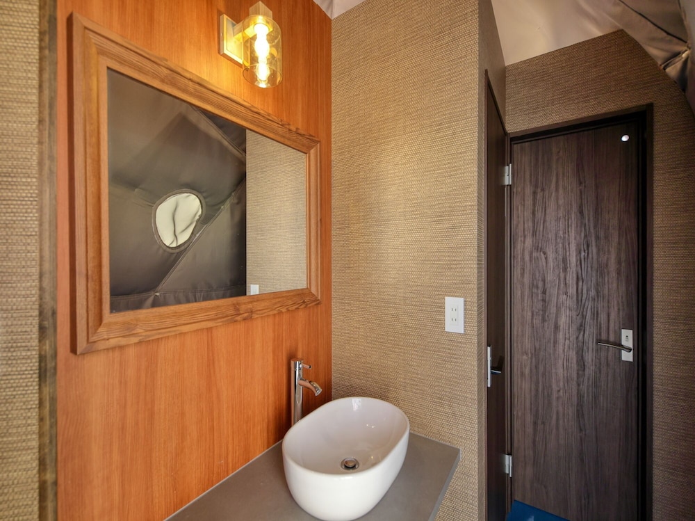 ラグジュアリー テント マウンテンビュー 客室3 | 嶺乃華 Mt.Fuji Glamping Terrace MINENOHANA