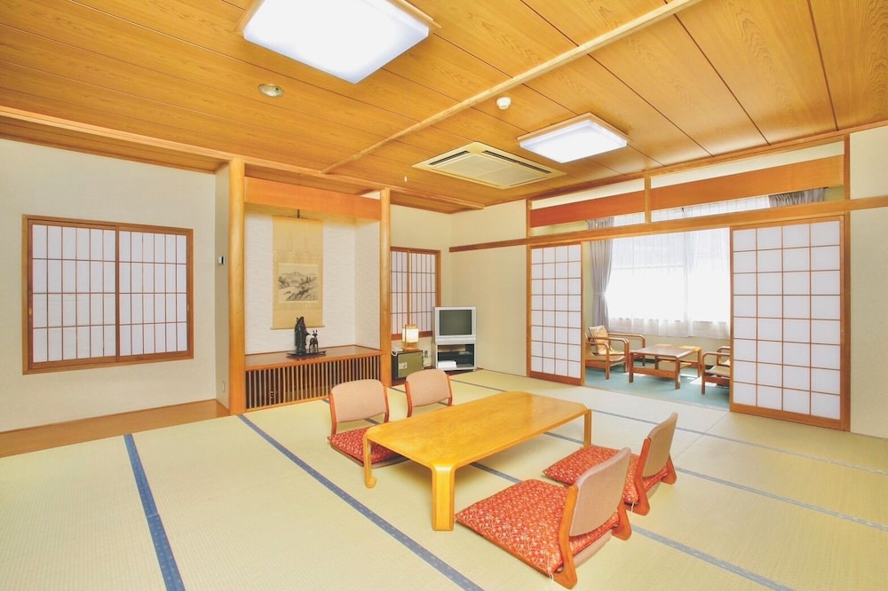 客室1 | 布引温泉　こもろ | 布引温泉　こもろ