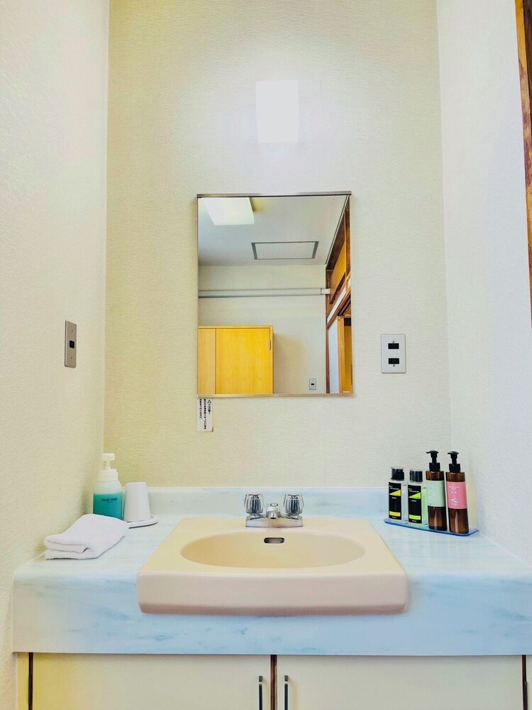 スタンダード ルーム 客室の設備とサービス1 | 布引温泉　こもろ