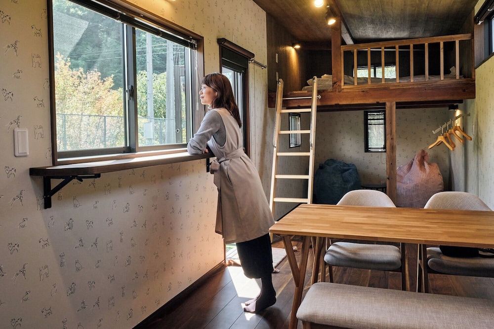 ファミリー キャビン 客室4 | 布引温泉　こもろ