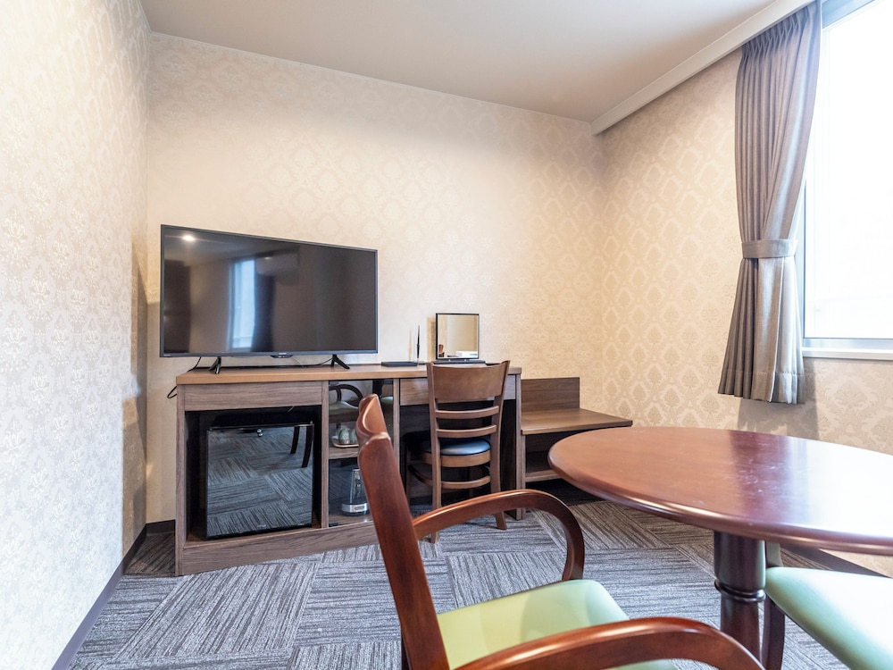 ツインルーム 禁煙 客室3 | ビジネスホテル阿波池田いれぶん2