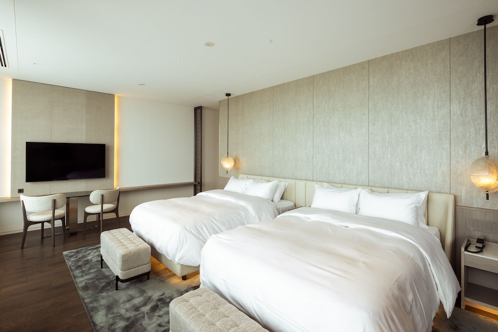 ラグジュアリー スイート 客室2 | ATAGO HOTEL