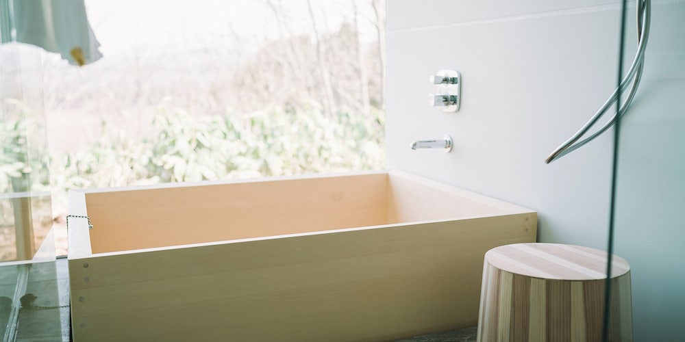 ジュニアスイート「Snow」ツイン 禁煙 バスルーム1 | Snow Peak FIELD SUITE SPA HEADQUARTERS