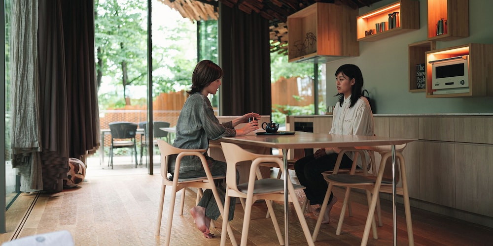 露天風呂付スイート「Earth」ダブル 禁煙 専用キッチン0 | Snow Peak FIELD SUITE SPA HEADQUARTERS