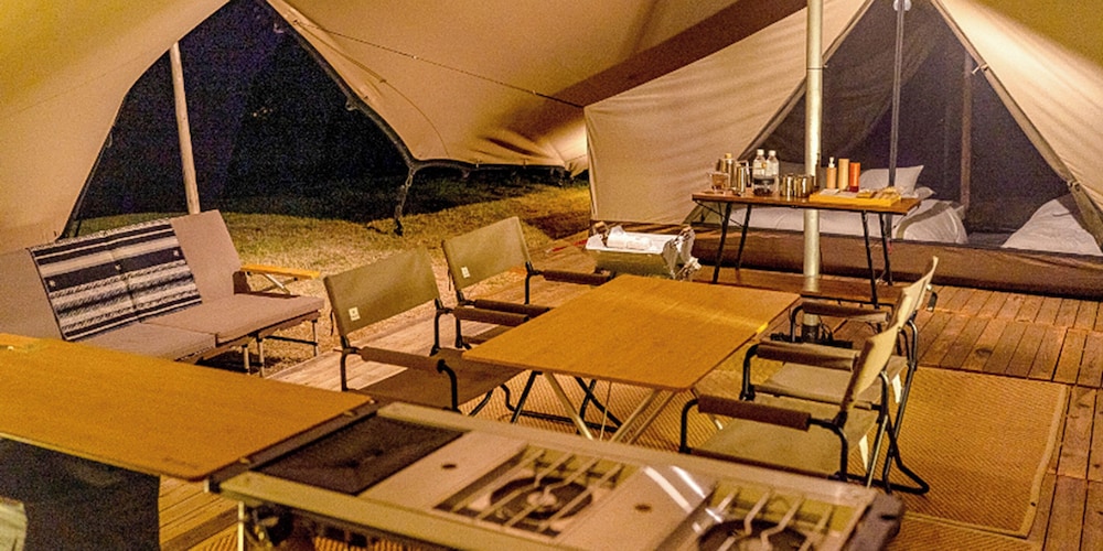 Field Villa 大自然を感じる大型テント　ダブル 客室3 | Snow Peak FIELD SUITE SPA HEADQUARTERS