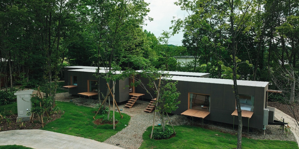 モバイルハウス「住箱」ダブル 禁煙 客室3 | Snow Peak FIELD SUITE SPA HEADQUARTERS