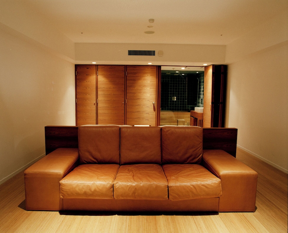 スーペリア ツインルーム 2 ベッドルーム 禁煙 オーシャンビュー 客室1 | KAMEYA HOTEL