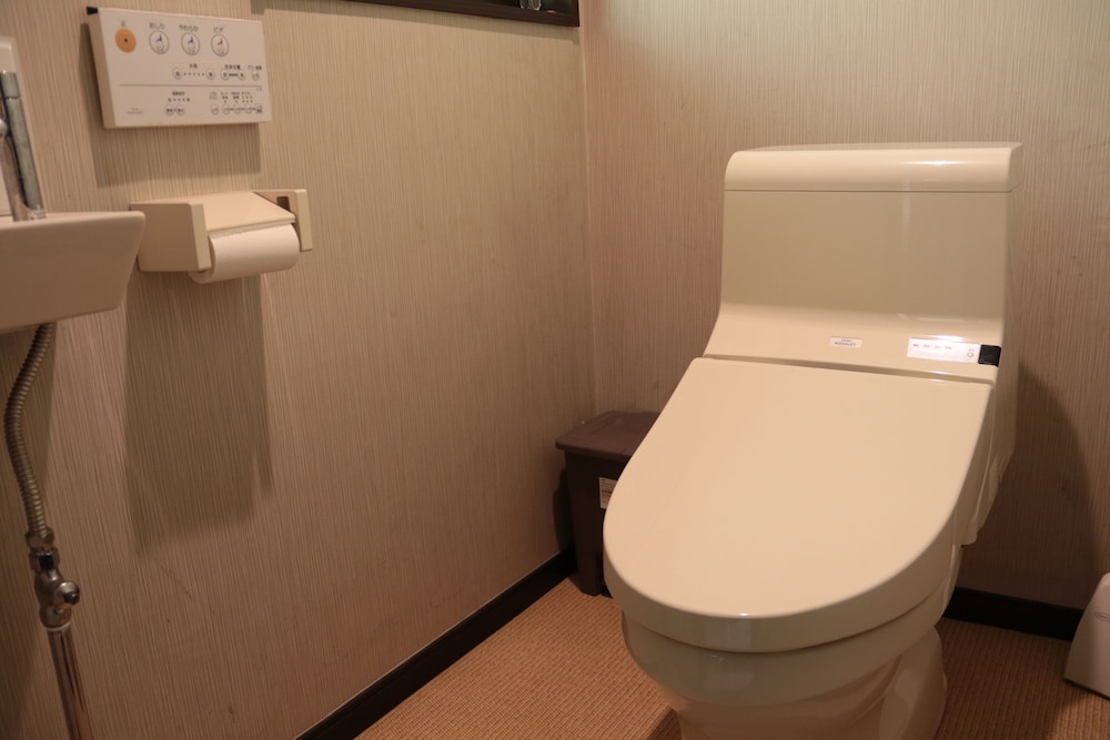 ヴィラ ガーデンビュー バスルーム2 | 古民家田淵 -villa tabuchi-