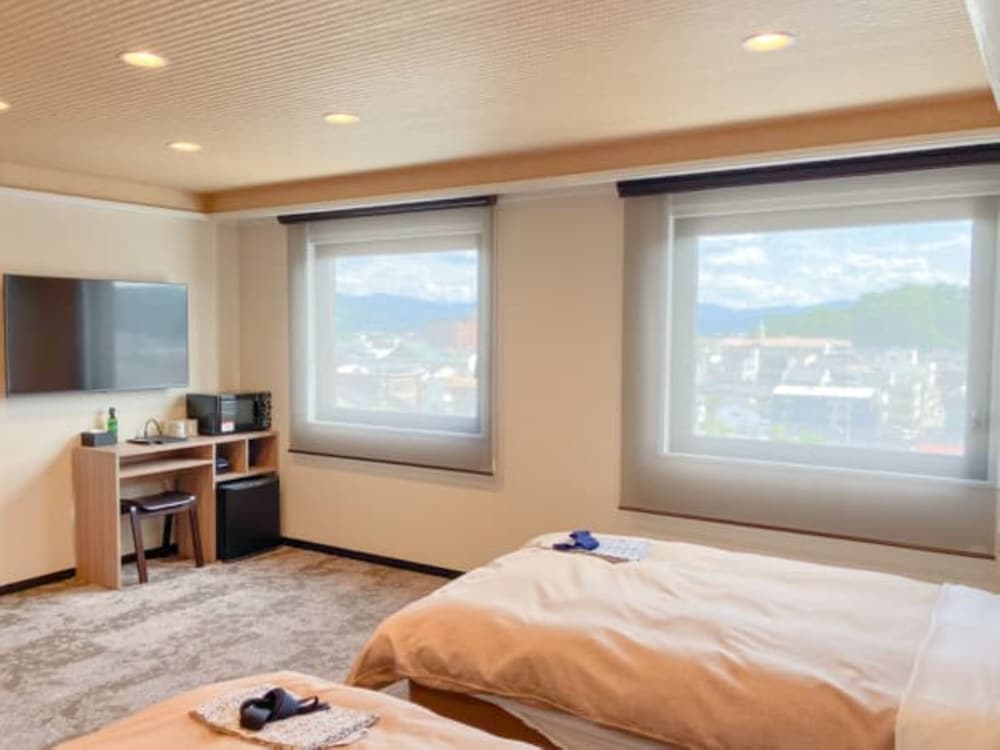 ファミリー ルーム 禁煙 客室1 | ホテルリブマックス豊岡