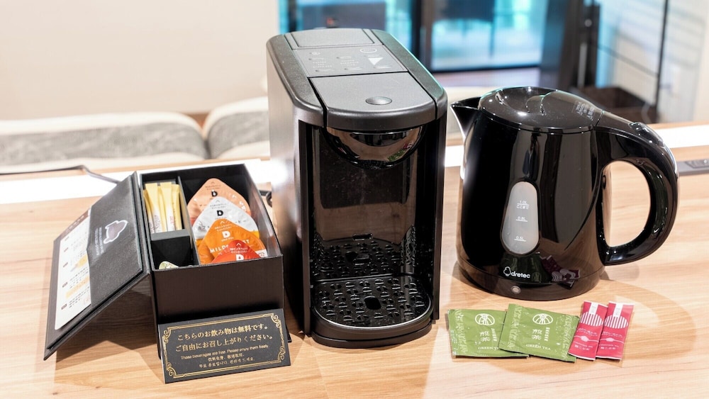 [洋モダンスーペリア和洋室] 半露天風呂付 客室3 | リブマックスリゾート讃岐塩江温泉