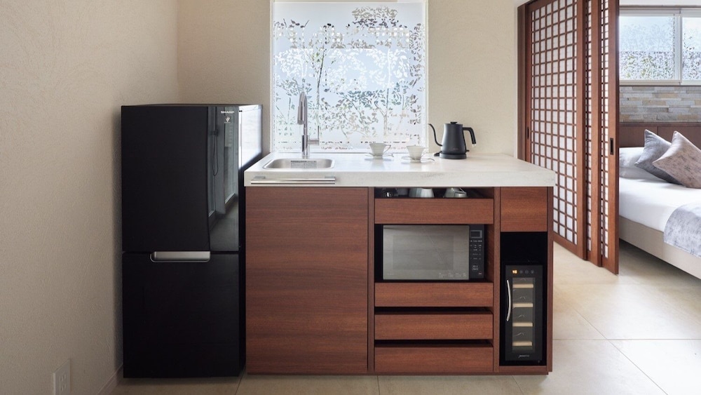 スーペリア スイート 禁煙 専用キッチン0 | ADVENTURES ISLAND KOYARUZAWA LODGE