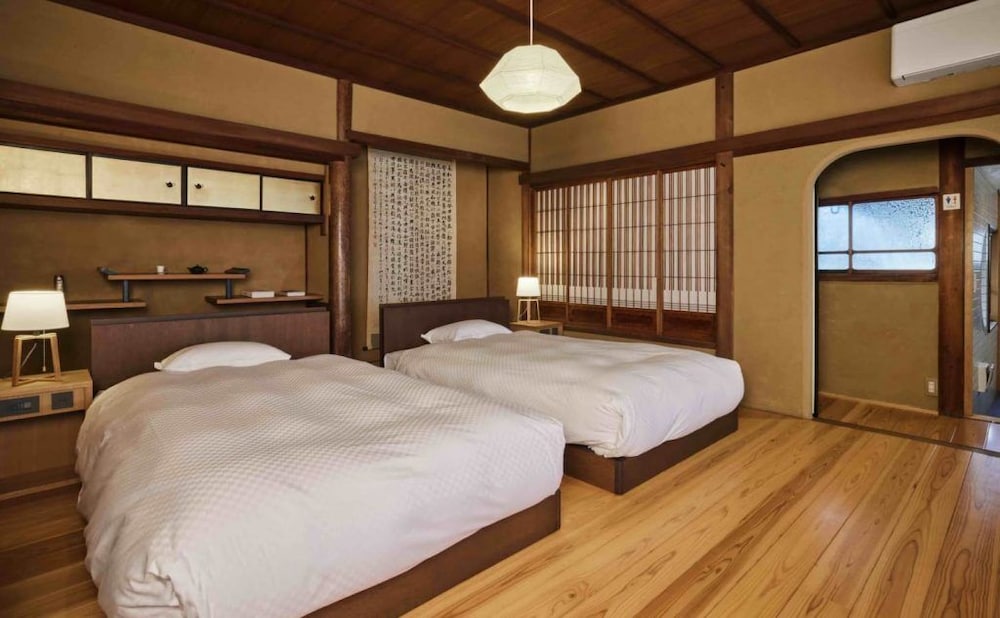 [KANMURI] スーペリア 4人部屋 禁煙 客室1 | NIPPONIA HOTEL 伊賀上野 城下町