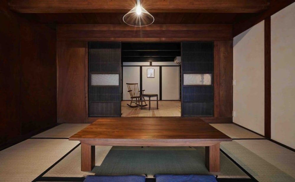 [MITAKE] スタンダード 4 人部屋 禁煙 (フロント施設から850m) | NIPPONIA HOTEL 伊賀上野 城下町