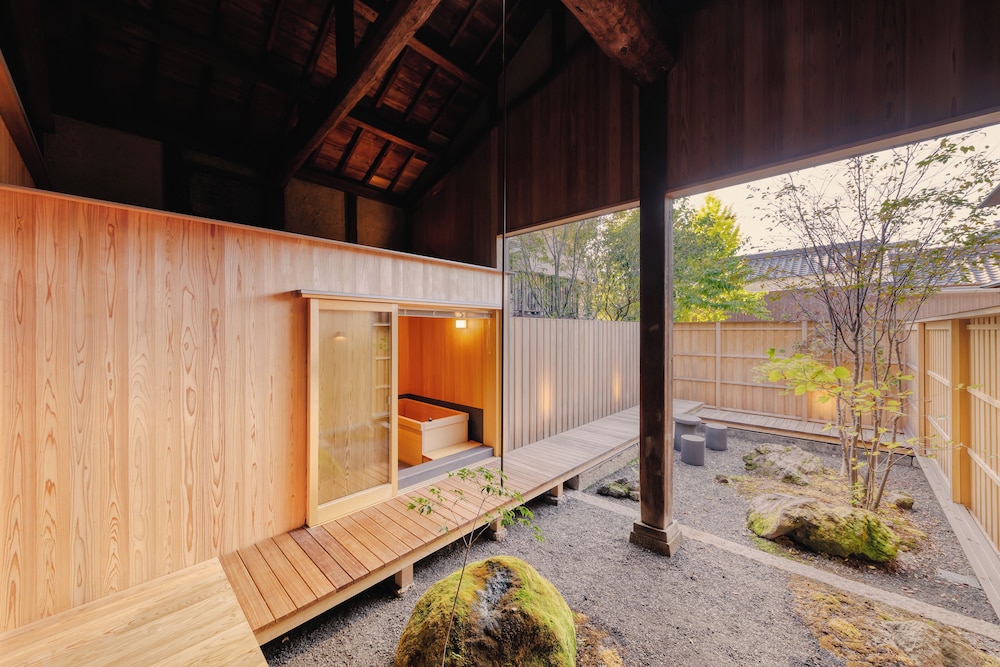 [NOMATSU] エリート　ツインルーム　ガーデンビュー禁煙 (フロント施設から400m) 部屋からの景観0 | NIPPONIA HOTEL 伊賀上野 城下町