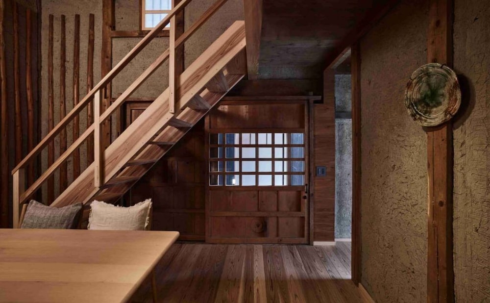 [MITAKE] スーペリア 4 人部屋 禁煙 (フロント施設から850m) 客室4 | NIPPONIA HOTEL 伊賀上野 城下町