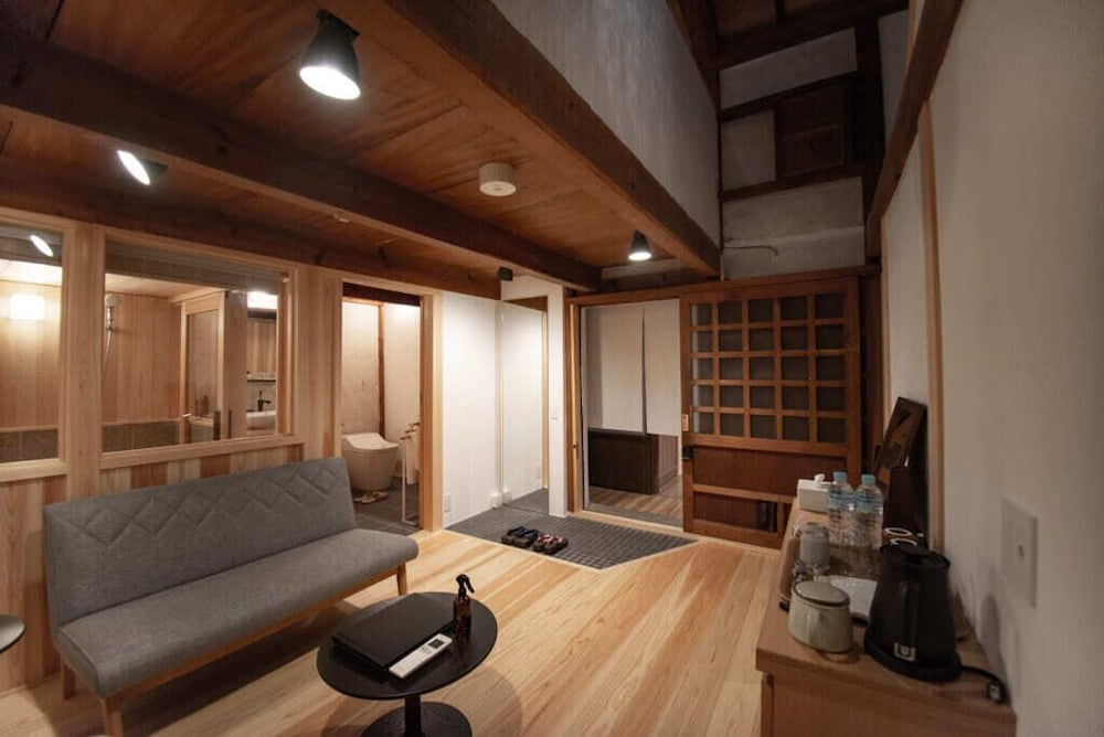 [KANMURI] スタンダード ツインルーム 禁煙 (フロント施設から0m) | NIPPONIA HOTEL 伊賀上野 城下町