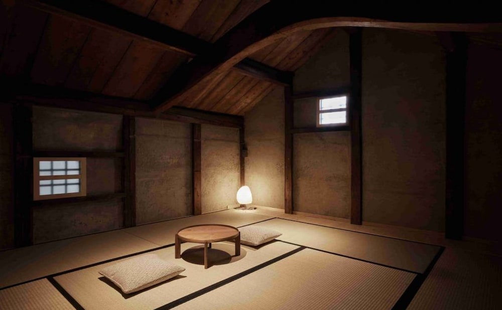 [MITAKE] スーペリア 4 人部屋 禁煙 (フロント施設から850m) 客室6 | NIPPONIA HOTEL 伊賀上野 城下町