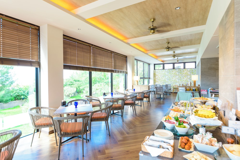 朝食スペース1 | SCALLOP BEACH CONDMINIUM