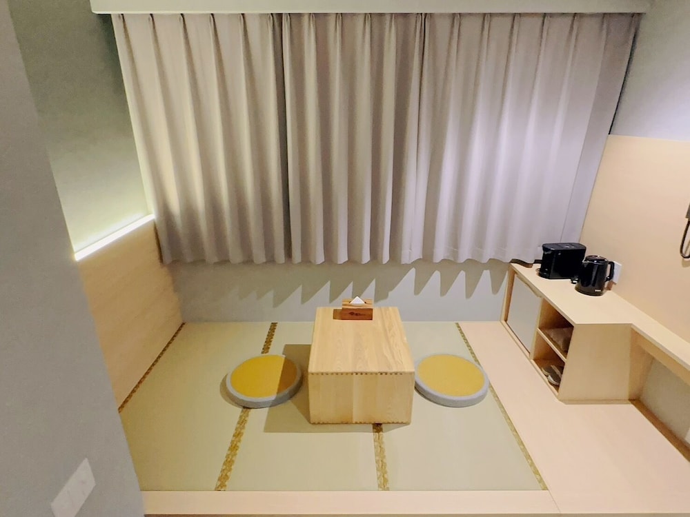 ロマンティック ダブルルーム 客室1 | SAKURAKICHI HOTEL