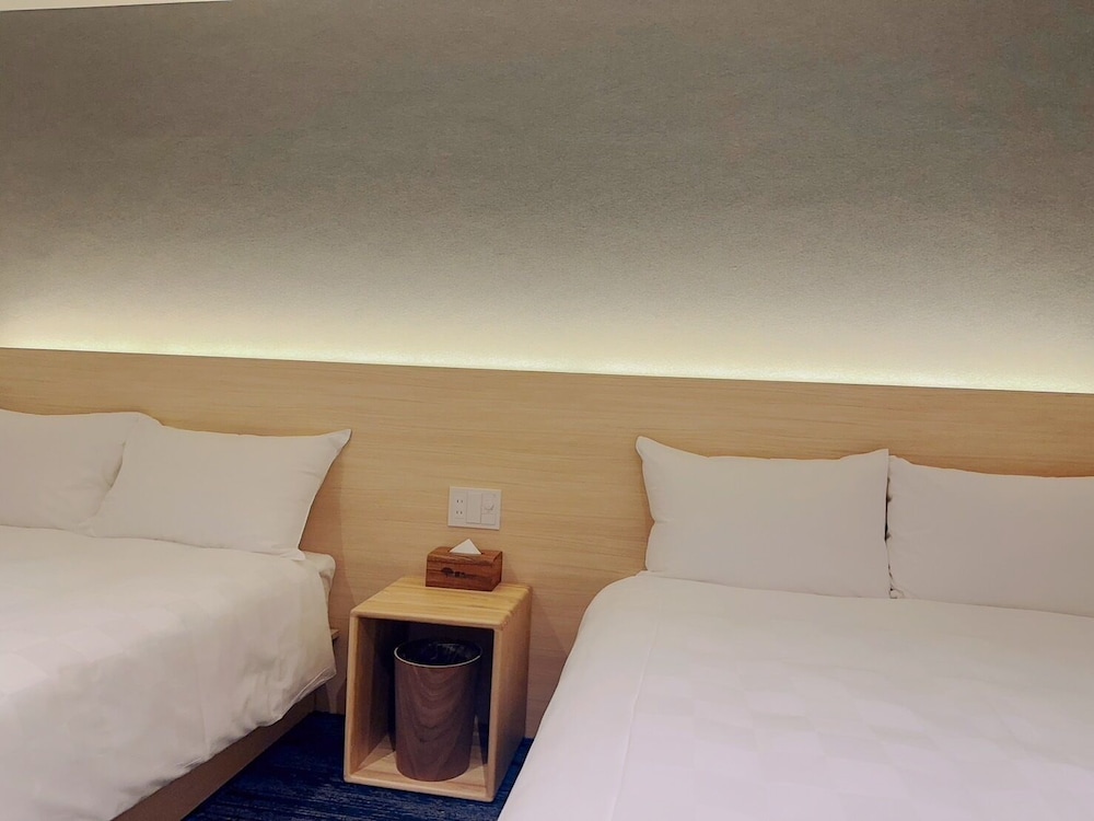 デラックス ツインルーム 客室1 | SAKURAKICHI HOTEL