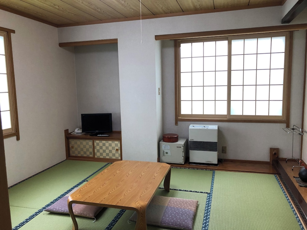 ルーム 禁煙 マウンテンビュー | 月山の宿かしわや