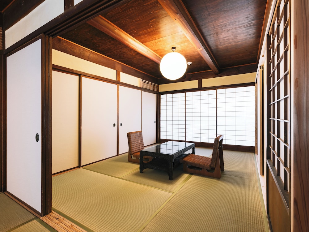 ラグジュアリー ルーム 客室5 | RITA 雲南吉田