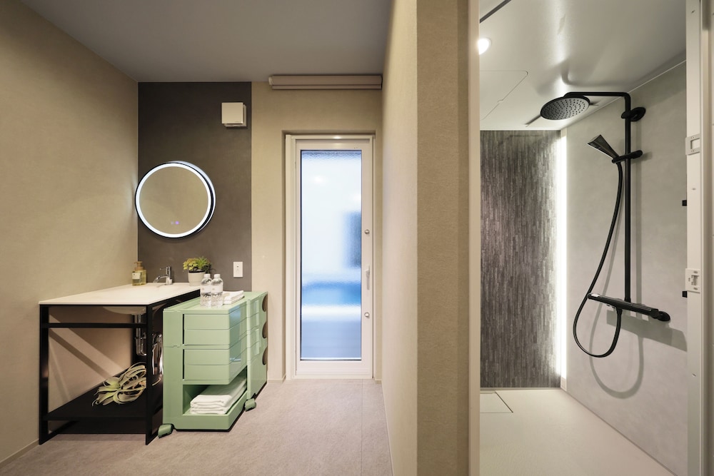 A棟 (2026/2/1~犬同伴可能部屋へ変更) バスルーム2 | クリスタルヴィラ白浜パークサイド