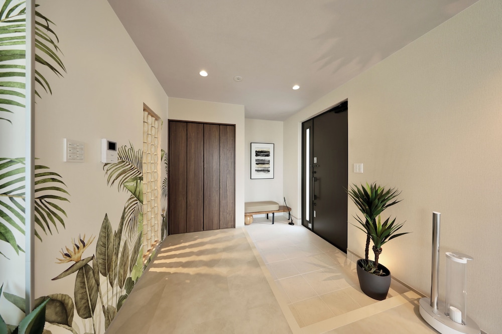 E棟_12名定員(プール&ジェットバス&天然温泉&サウナ) 客室5 | クリスタルヴィラ白浜パークサイド