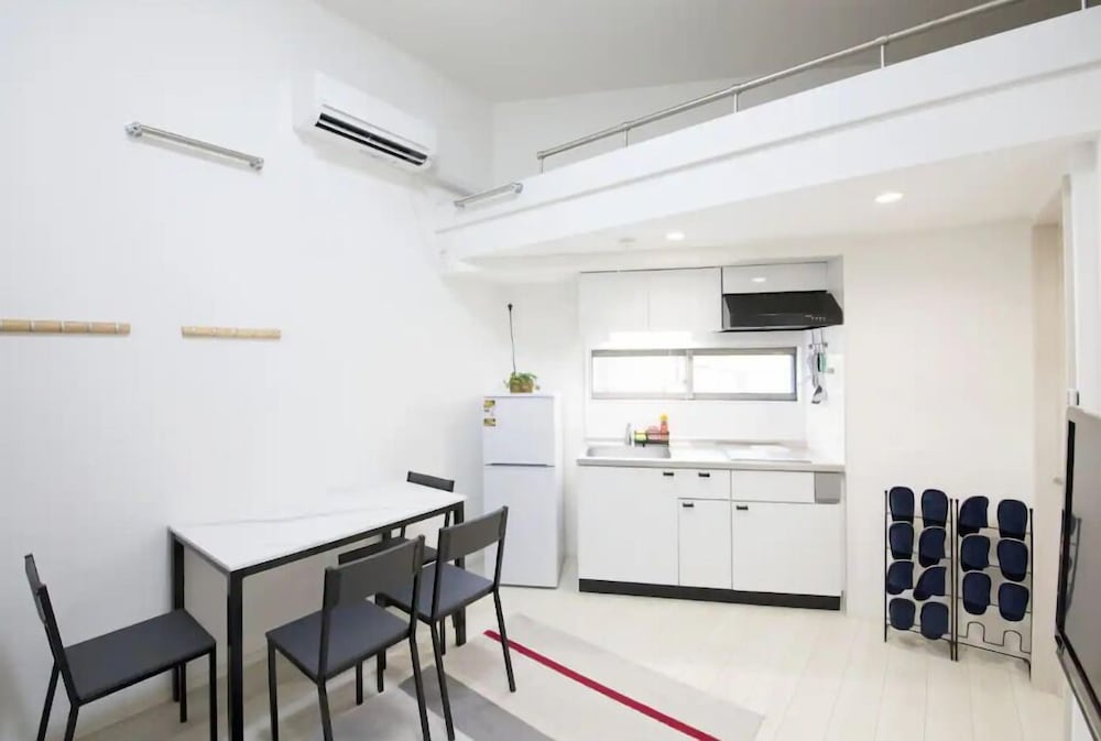 アパートメント (302) リビング エリア13 | 西新宿五丁目駅から徒歩5分