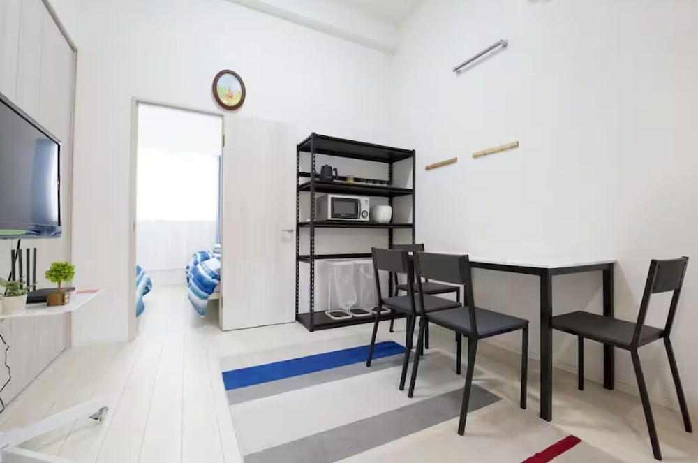 アパートメント (302) リビング エリア0 | 西新宿五丁目駅から徒歩5分