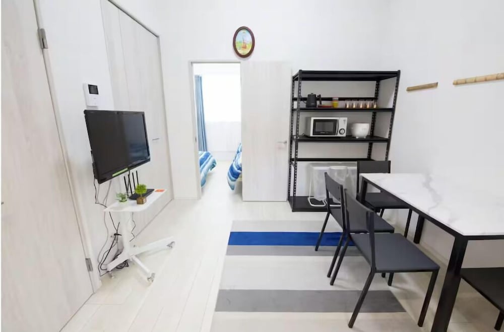 アパートメント (302) リビング エリア3 | 西新宿五丁目駅から徒歩5分