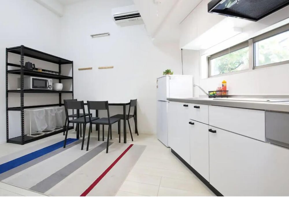 アパートメント (302) リビング エリア12 | 西新宿五丁目駅から徒歩5分