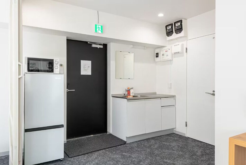 コンフォート アパートメント 専用キッチン0 | 虎ノ門ゲストハウス 5F