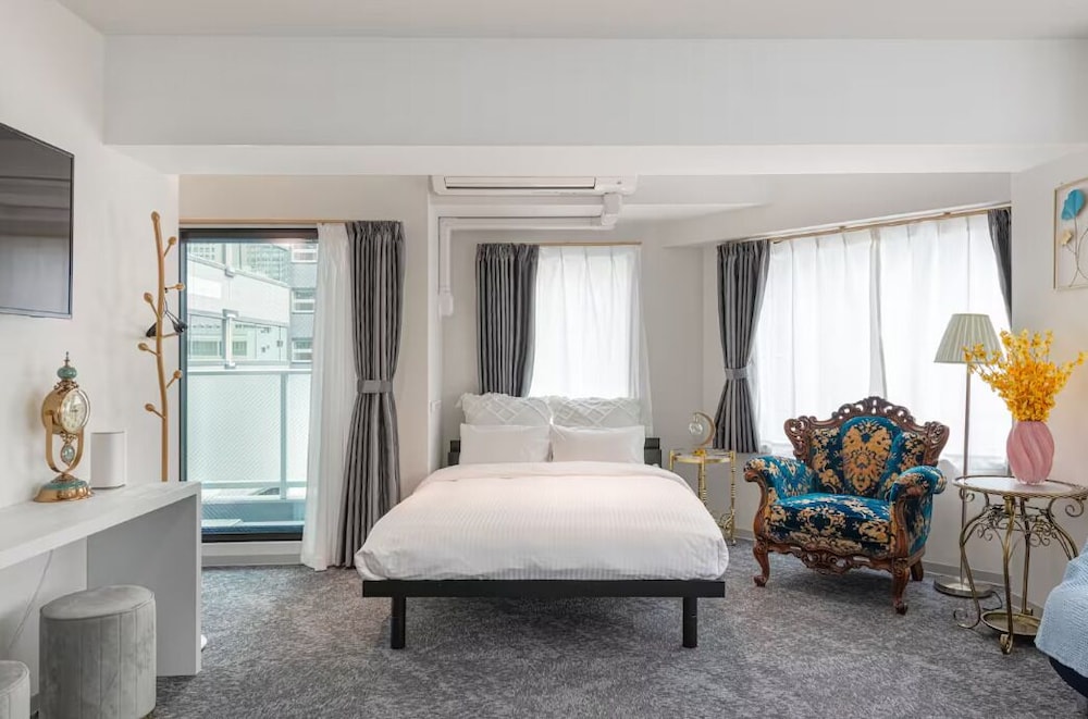 コンフォート アパートメント 客室8 | 虎ノ門ゲストハウス 7F