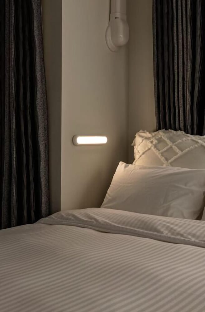 コンフォート アパートメント 客室4 | 虎ノ門ゲストハウス 7F