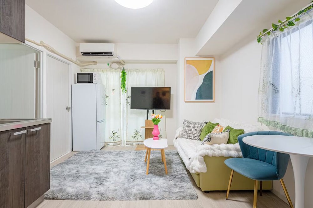 コンフォート アパートメント 2 ベッドルーム 禁煙 (202) リビング エリア6 | New 上野駅 徒歩 7 分 稲荷町