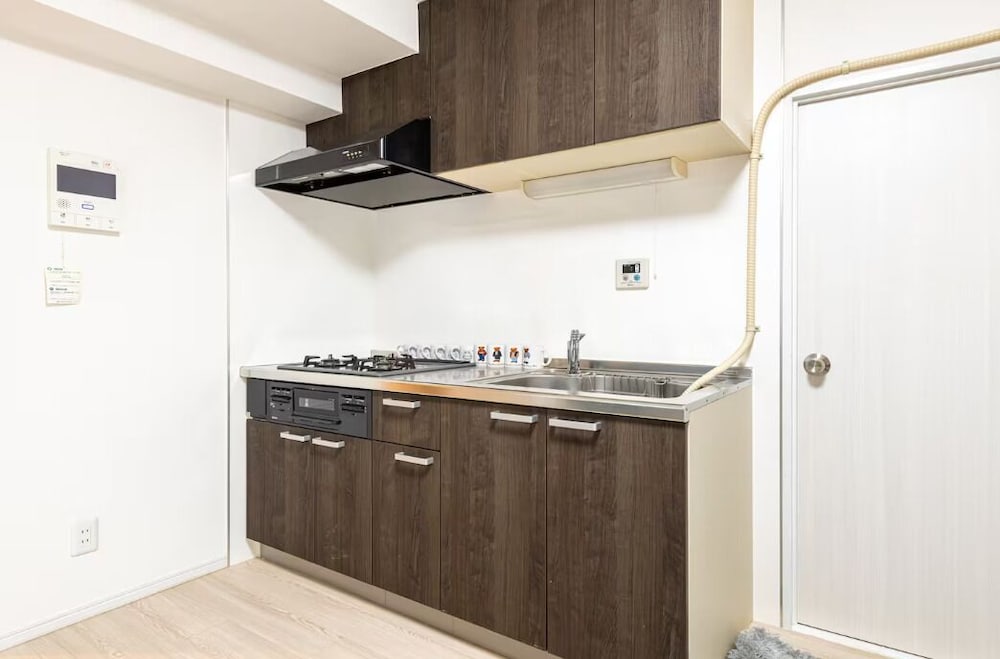 コンフォート アパートメント 2 ベッドルーム 禁煙 (202) 専用キッチン5 | New 上野駅 徒歩 7 分 稲荷町
